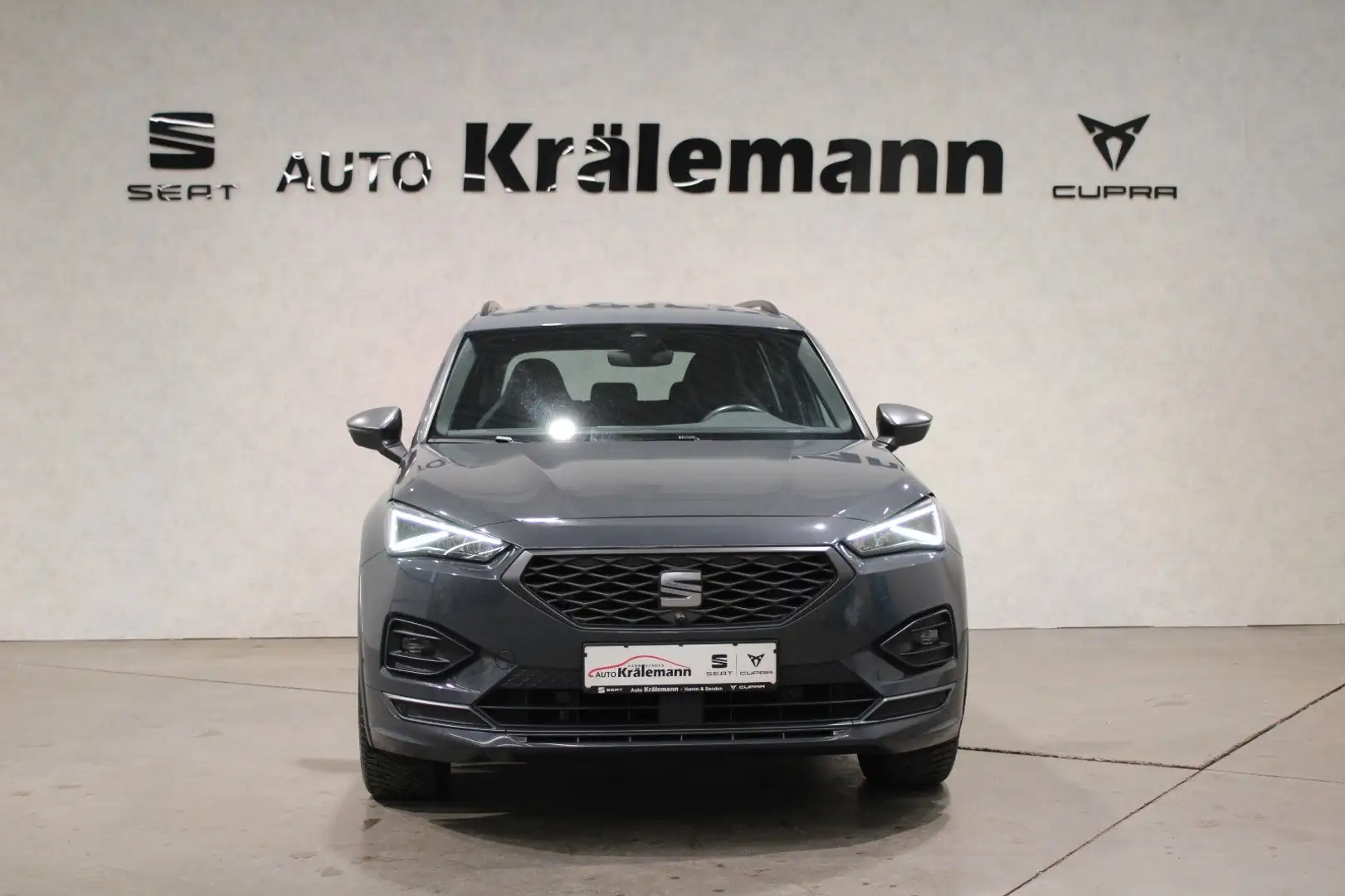 SEAT Tarraco FR 2.0 TDI 7-Gang-DSG *Navi*LED*AHK* Grau - 2