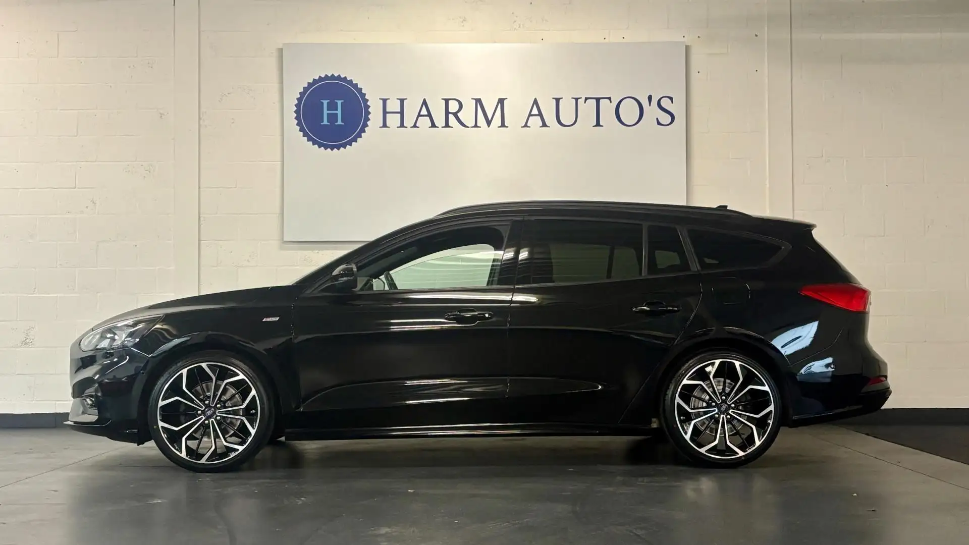 Ford Focus Wagon 1.0 EcoBoost ST Line 125pk Camera / LED / Cr Noir - 2