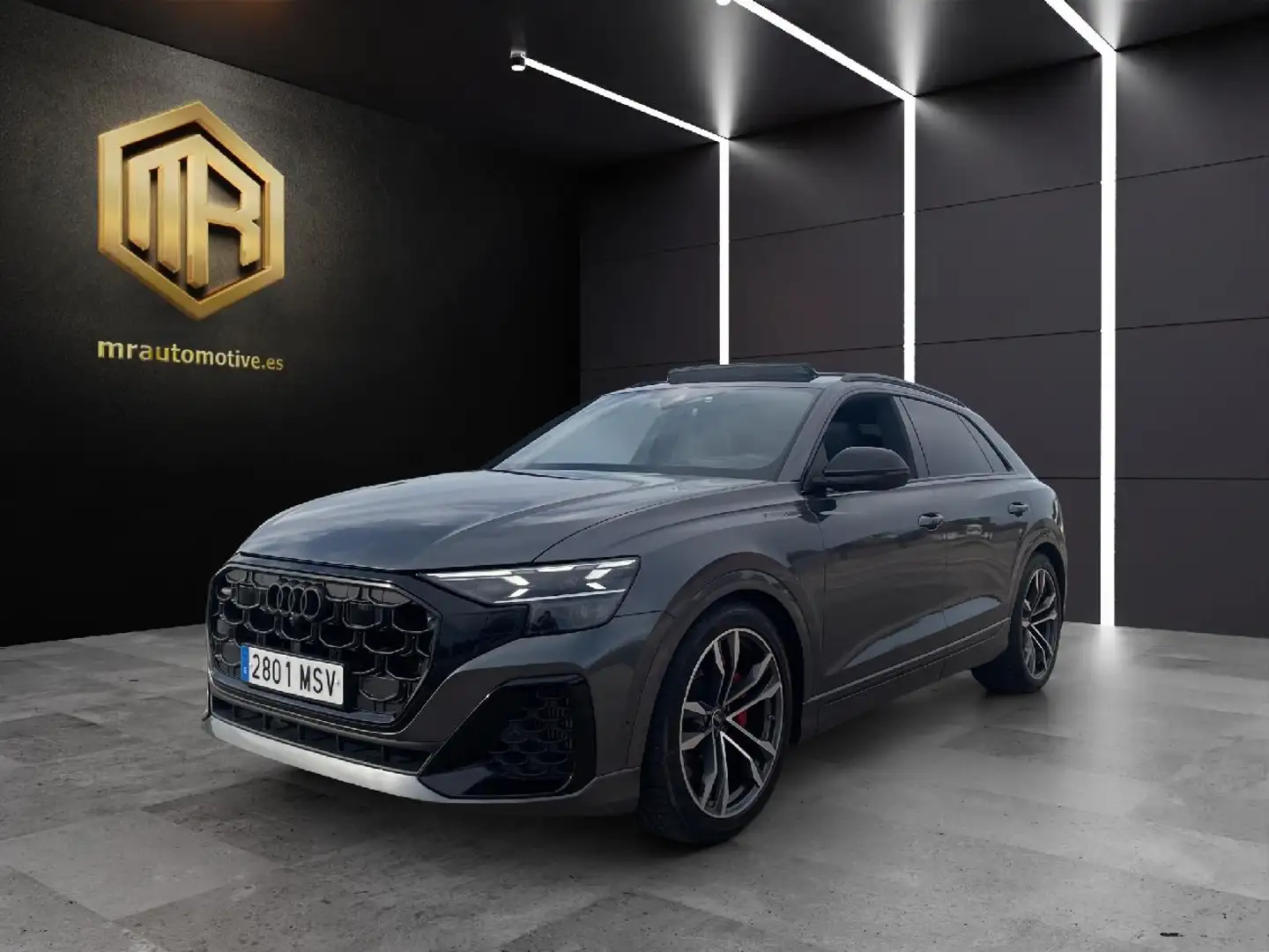 Audi Q8 S TFSI 373kW (507CV) quattro tiptronic Gris - 1