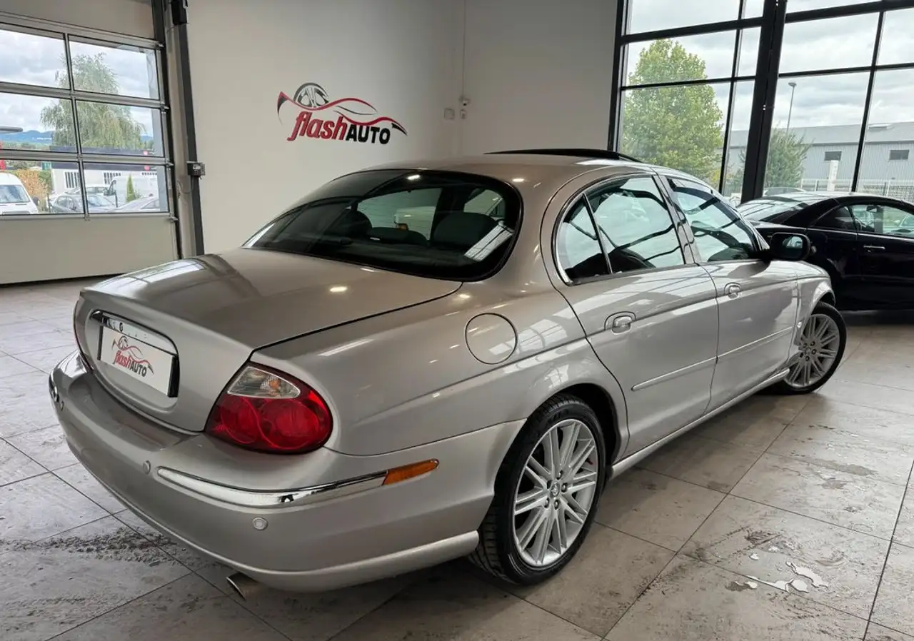 Jaguar S-Type PHASE II 4.0 i V8 285cv-BVA, foto 4