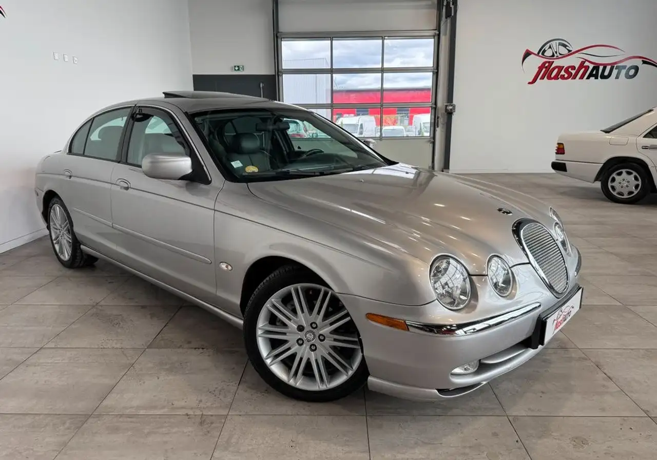 Jaguar S-Type PHASE II 4.0 i V8 285cv-BVA, foto 2