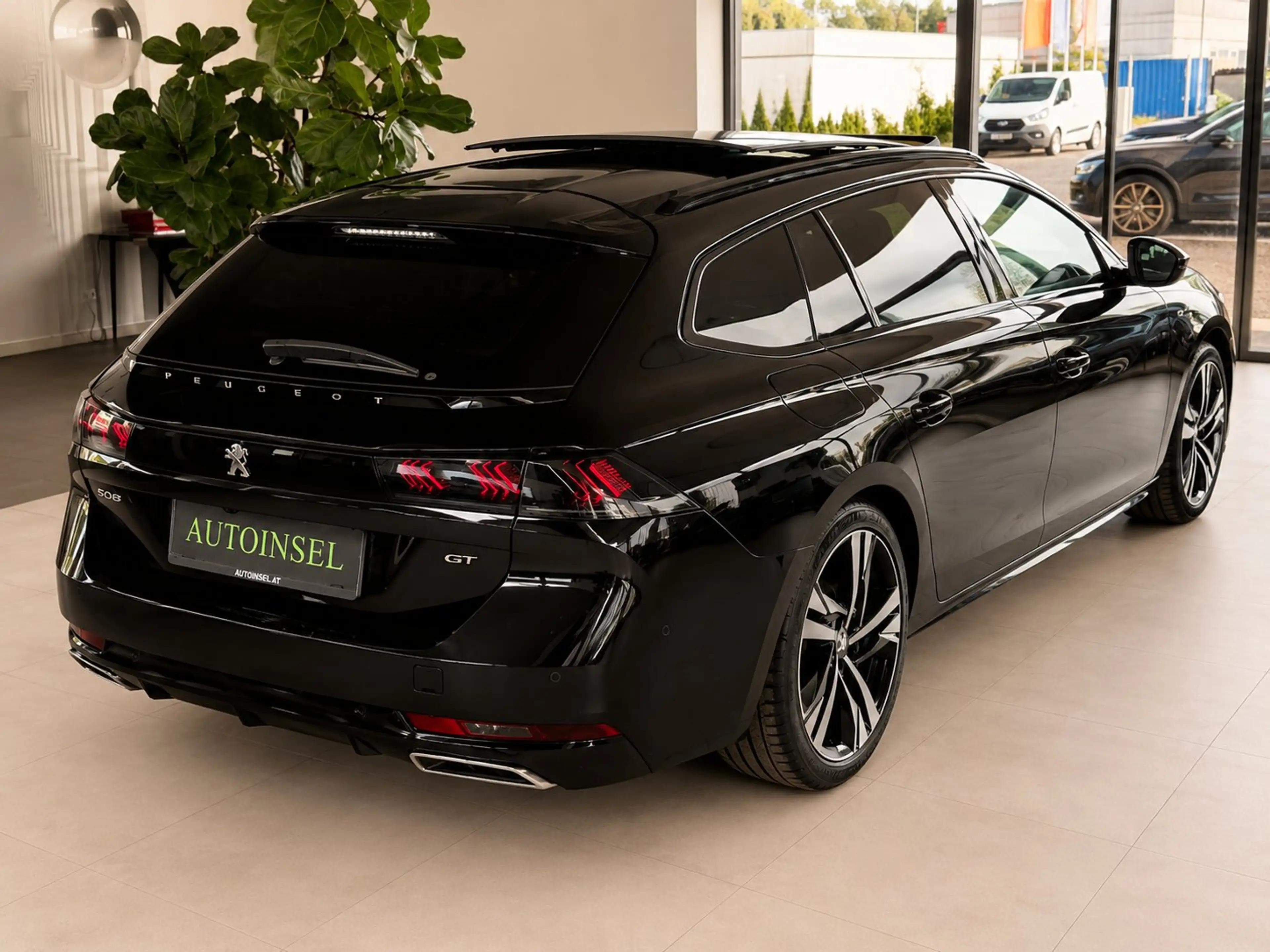 Peugeot 508 GT VOLL 360° Pano ACC Rote Ledersitze — photo 3