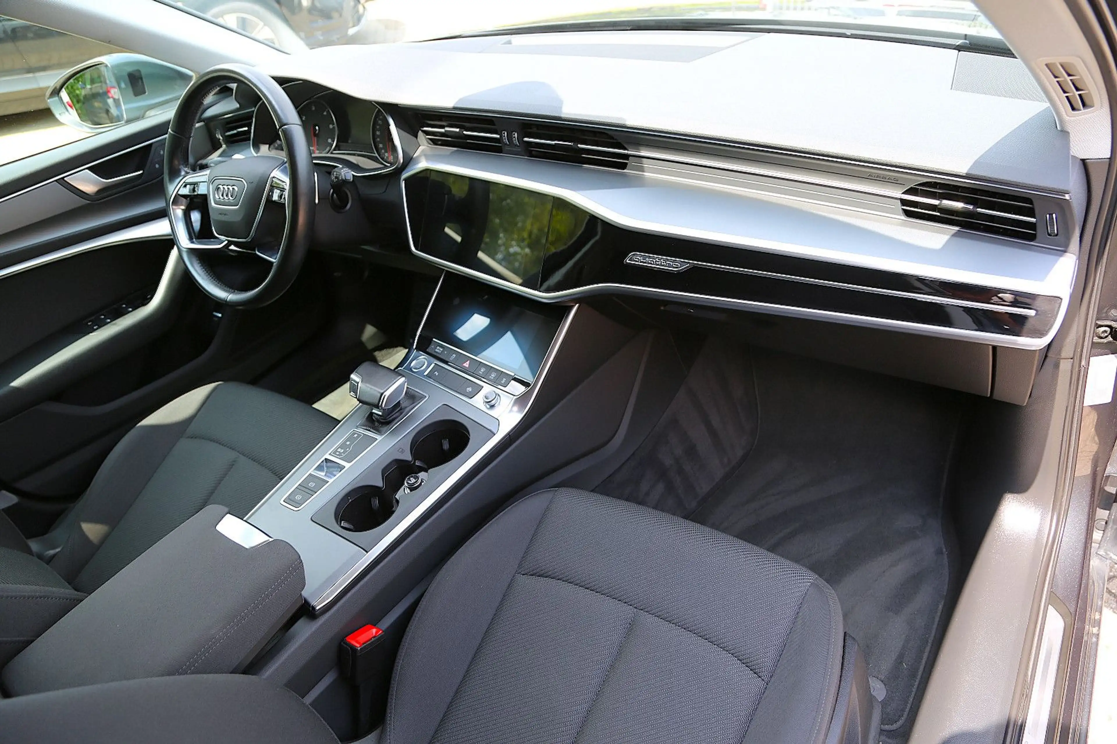 Audi A6 Avant 45 TDI quattro S-Line Navi LED HUD ACC — photo 7