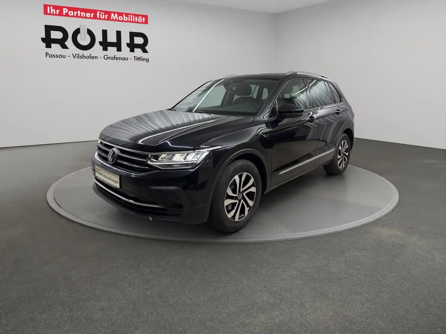 Volkswagen Tiguan Active (Frontscheibe+Lenkrad beheiz..SHZ) 1.5 TSI Noir - 2