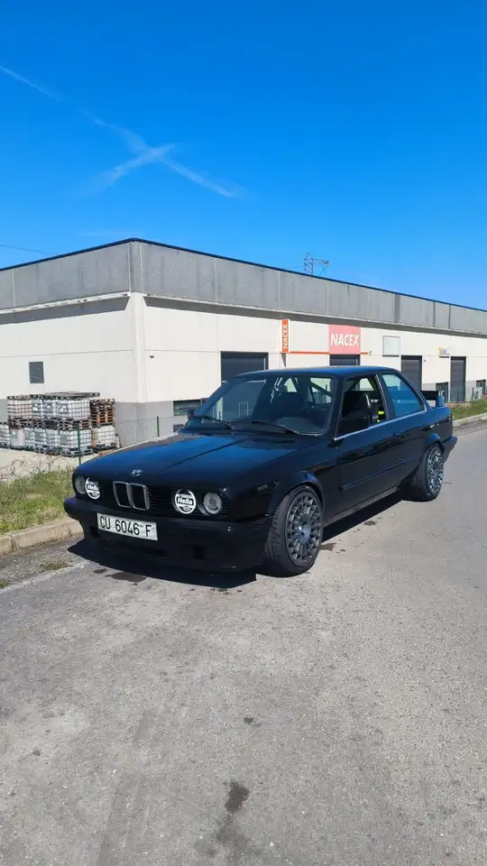 BMW 325i, foto 4