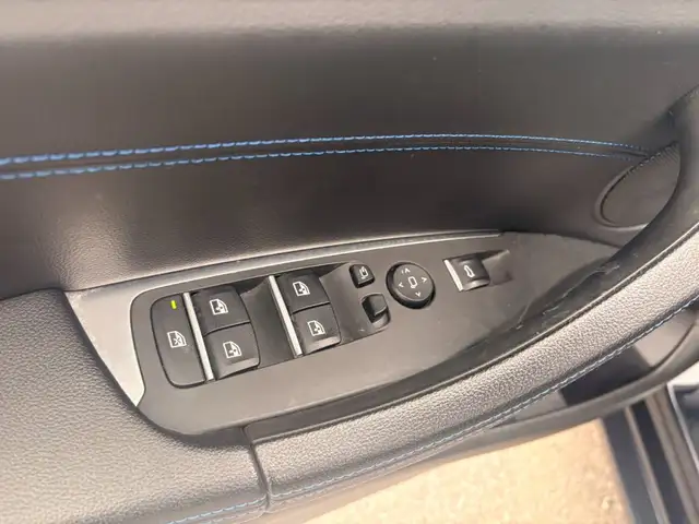 BMW X3 view 6