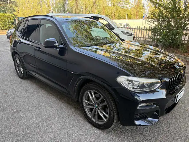BMW X3 view 14