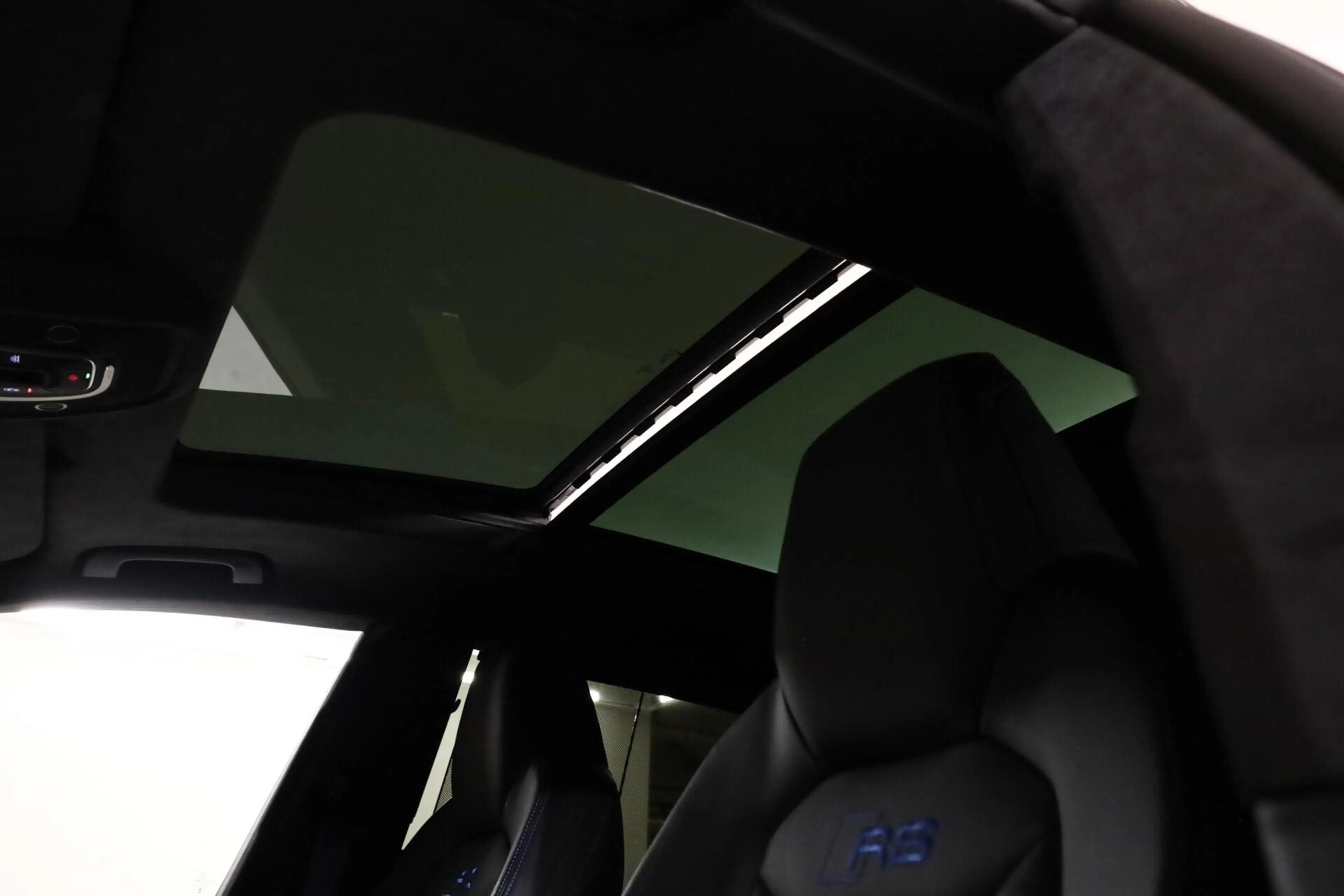 Audi RS Q8 Quattro Performance|Keramisch|Massage|Full Carbon| — photo 24
