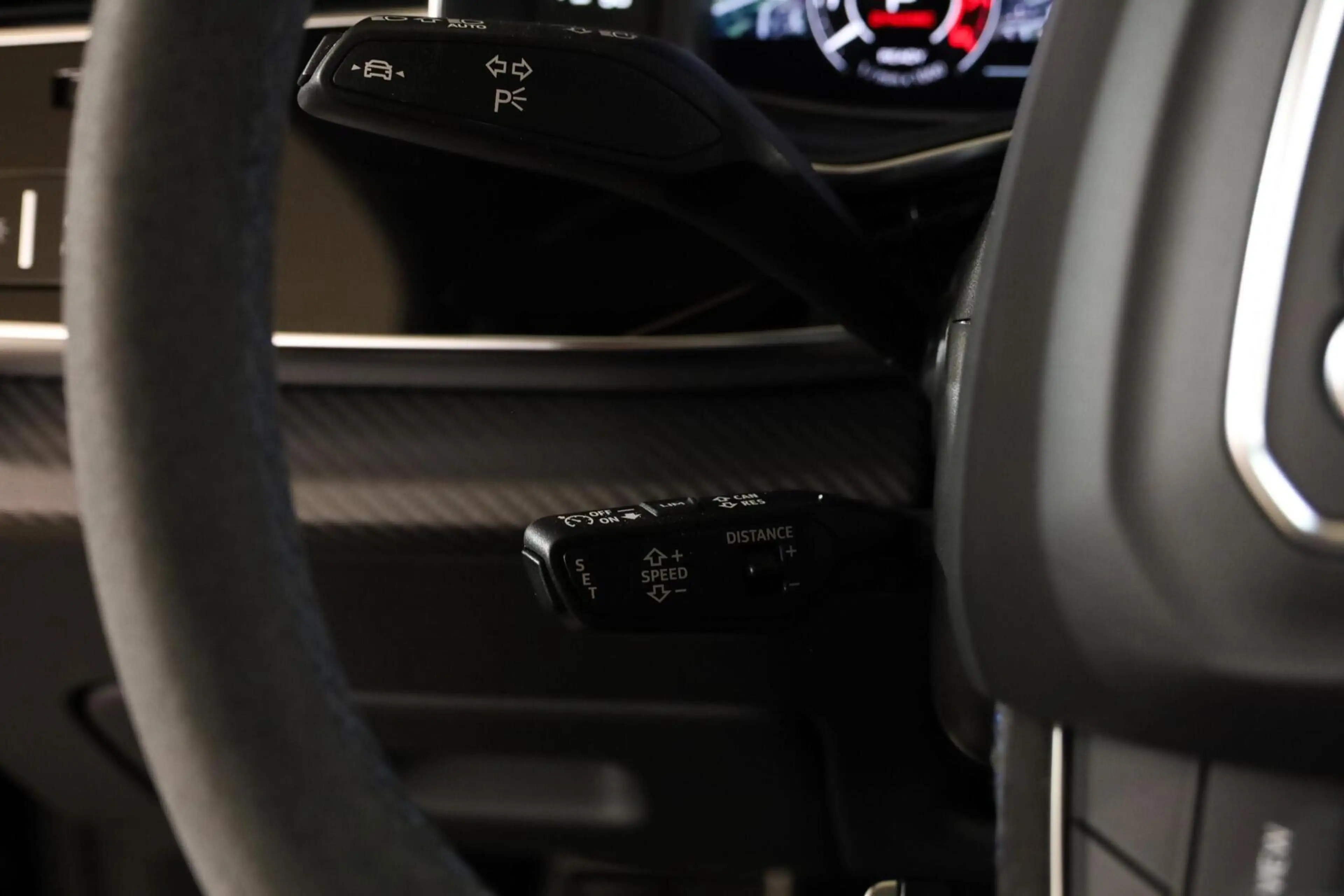 Audi RS Q8 Quattro Performance|Keramisch|Massage|Full Carbon| — photo 27