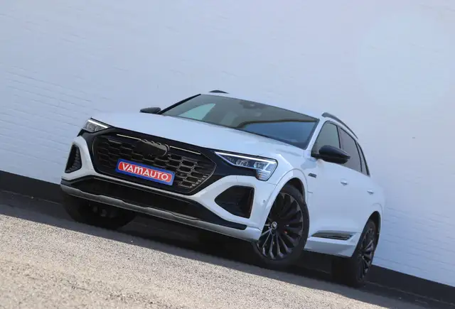 Audi Q8 e-tron 106 kWh 55 Competition - B&O/AdaptiveCC/Towbar/SOH = 95%