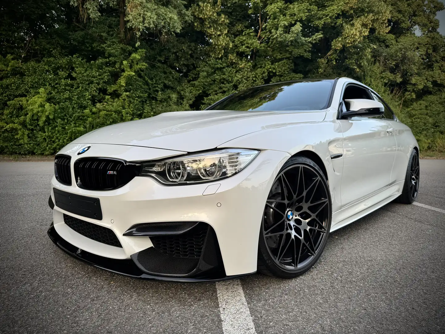 BMW M4 M-DKG Coupe Aut. - 2