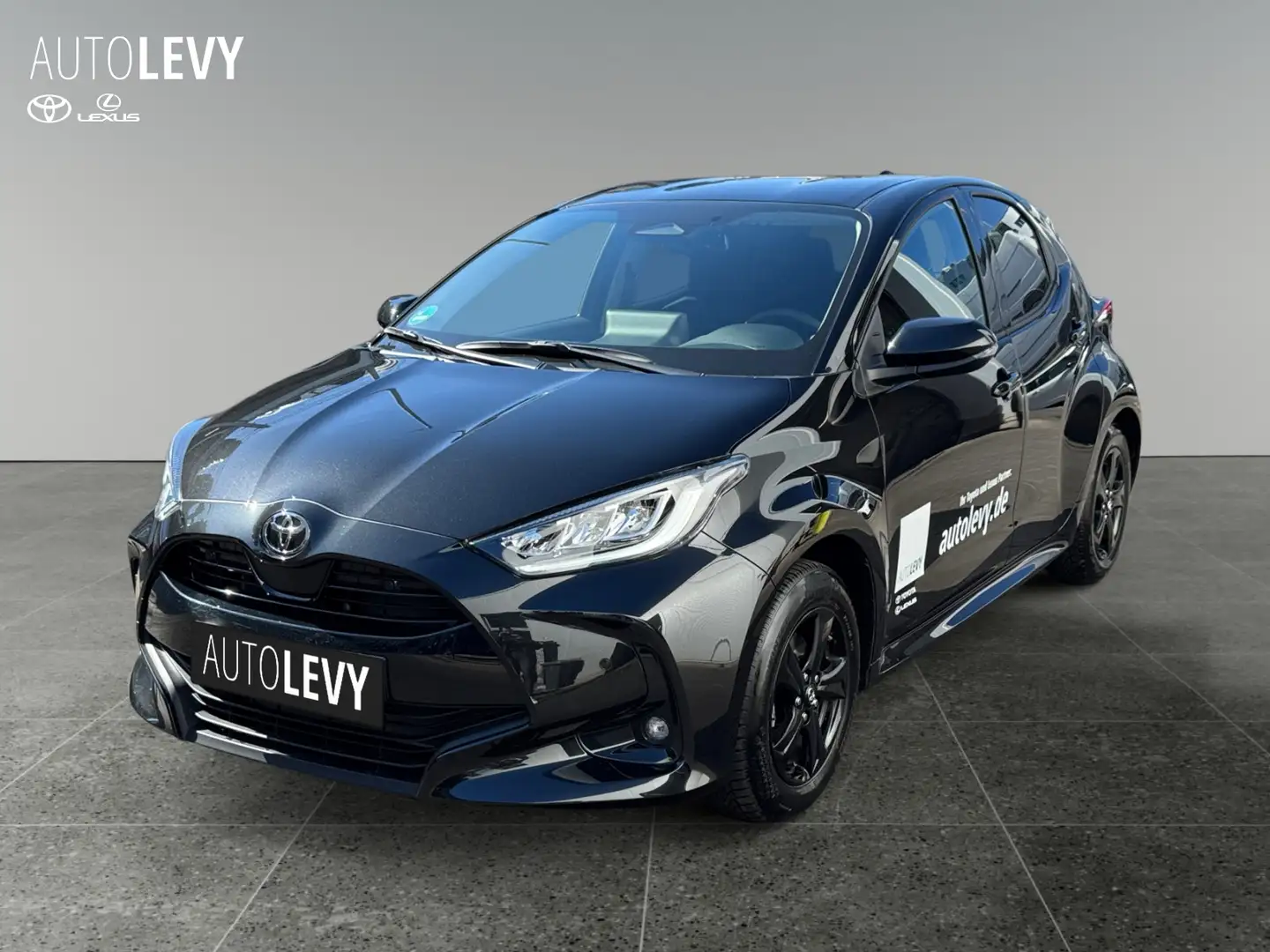 Toyota Yaris 1.5 Teamplayer *Safety-Paket*Comfort-Paket Schwarz - 2