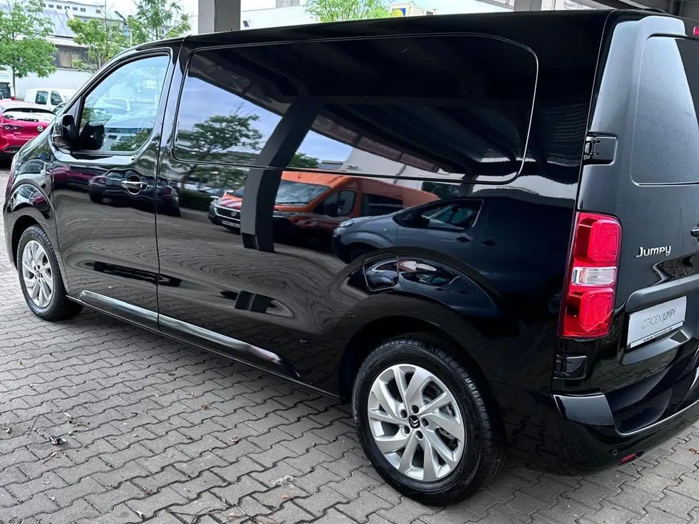 Citroen Jumpy Jumpy M BlueHDi 180 EAT8 Driver Schwarz - 2