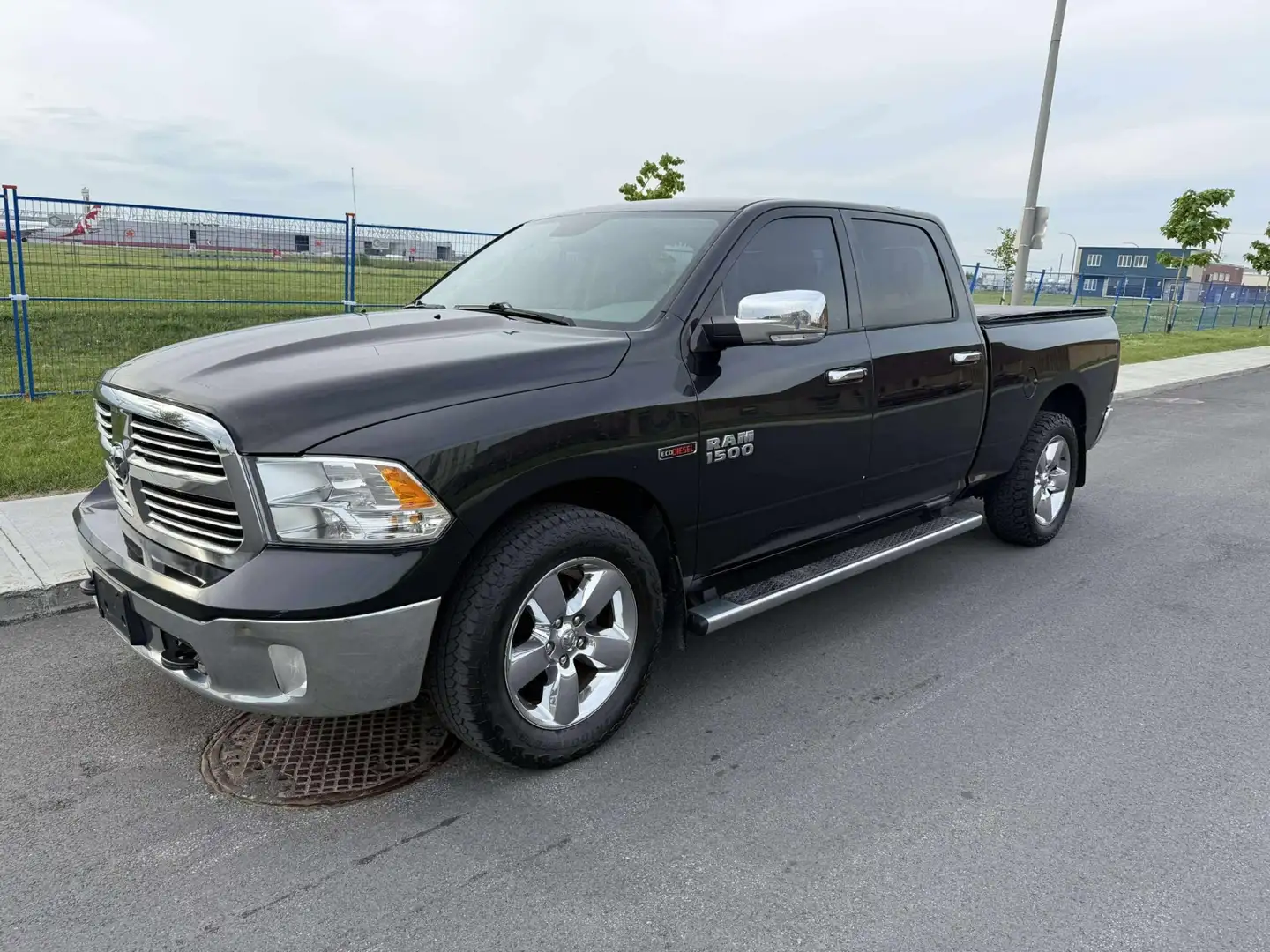 Dodge RAM Outdoorsman Blue - 1