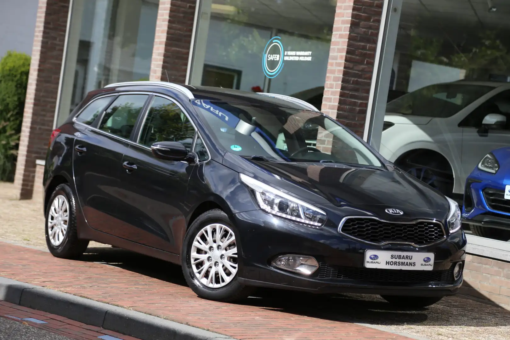 Kia Ceed SW / cee'd SW Sportswagon 1.6 GDI 20th Anniversary Navi Noir - 1