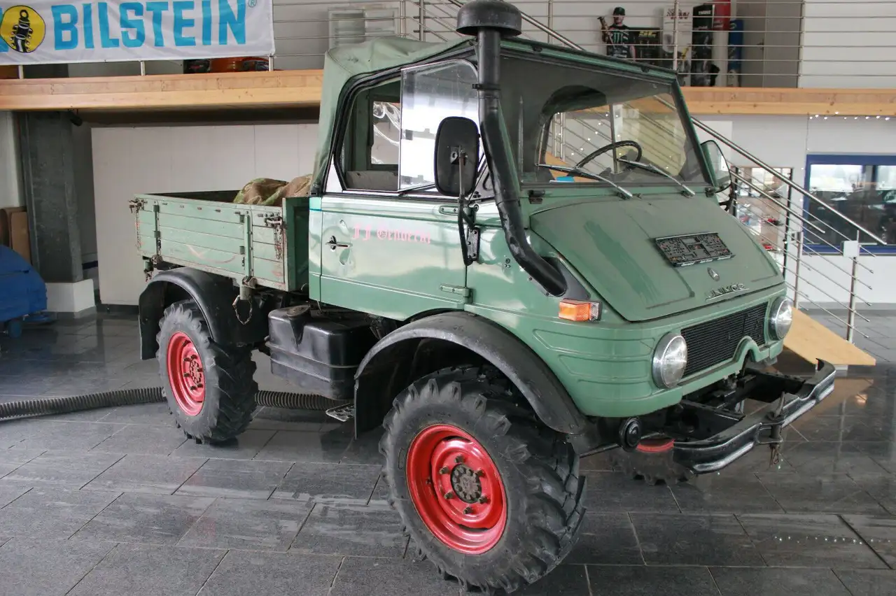 Mercedes-Benz Unimog 421 Cabrio, foto 3
