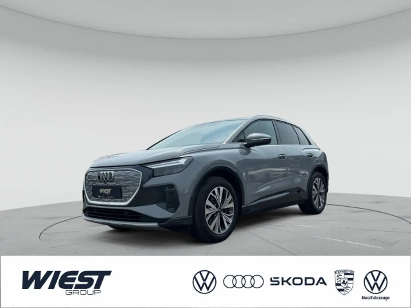 Audi Q4 e-tron 40 advanced Navi SHZ RFK Grau - 1