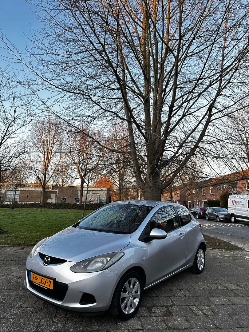 Mazda 2 1.3 NAP (Recent APK!) Grijs - 1