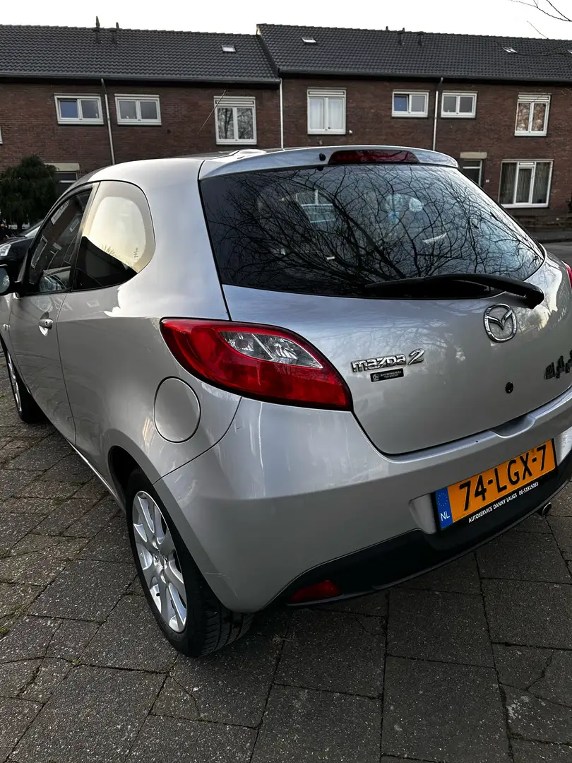 Mazda 2 1.3 NAP (Recent APK!) Grijs - 2