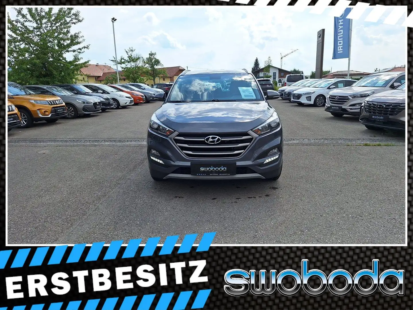 Hyundai TUCSON Tucson 2,0 CRDI 4WD GO Grau - 2