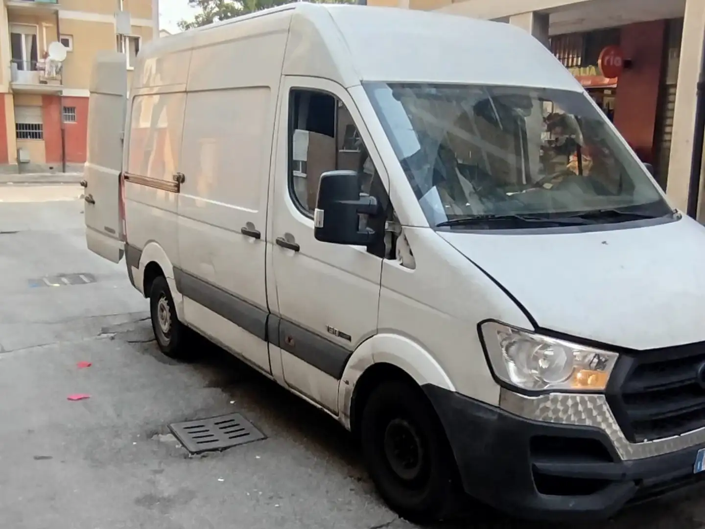 Hyundai H 350 Wit - 2
