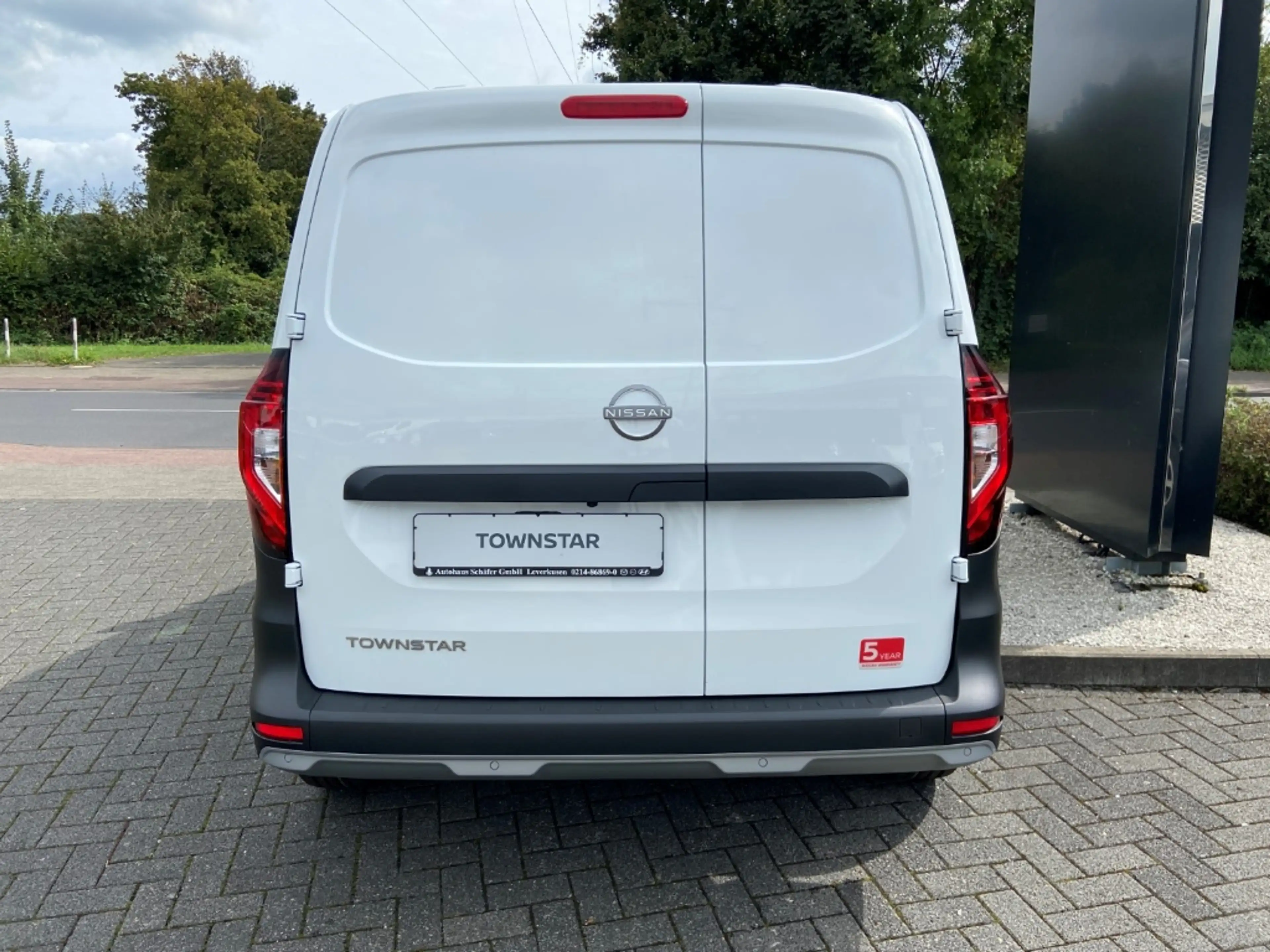 Nissan Townstar Kasten N-CONNECTA L1 2,0t DIG-T 130PS 6MT Airb-P L — photo 4