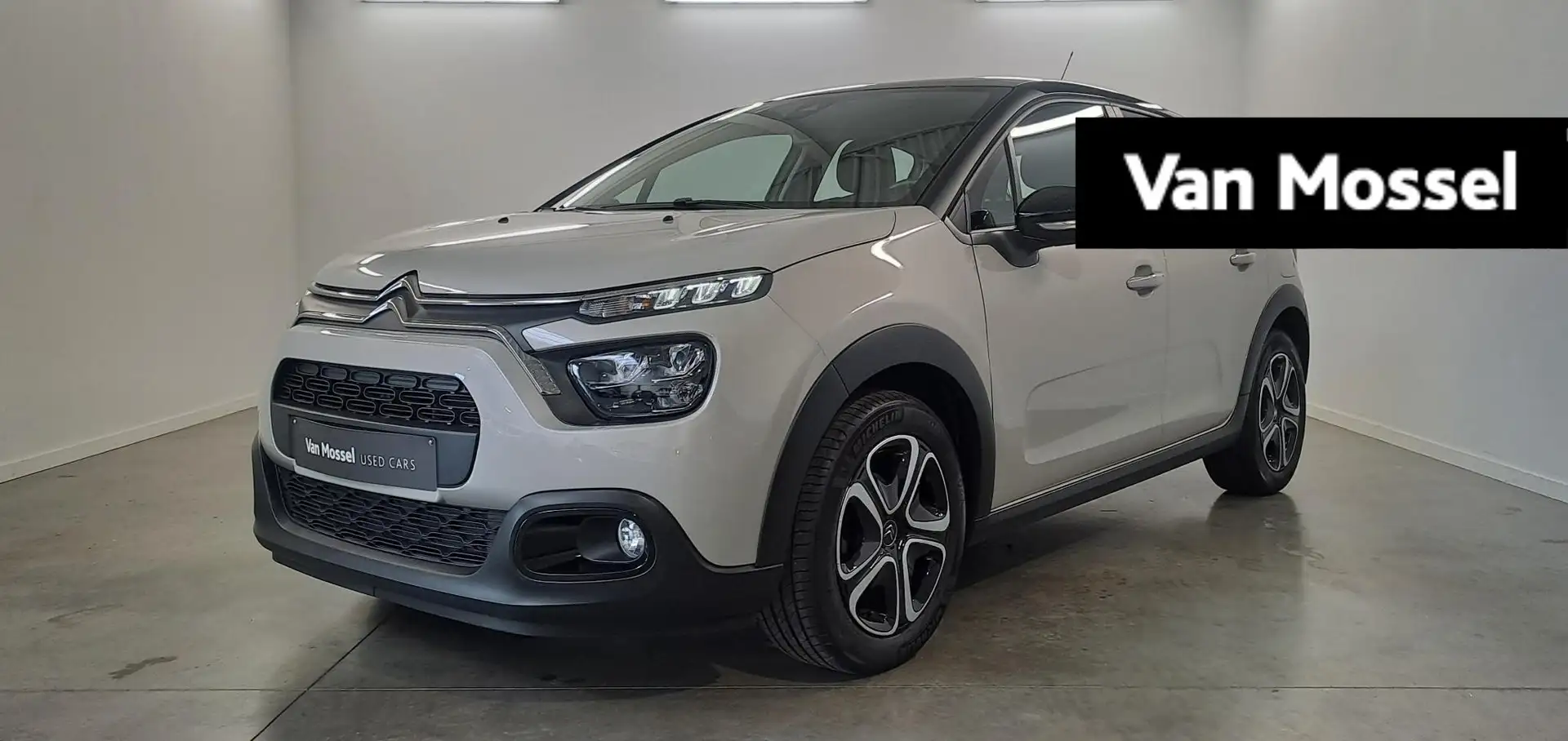 Citroen C3 1.2 83 MAN Plus - 1