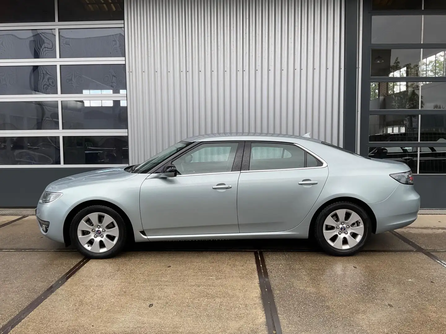 Saab 9-5 2.0T BioPower Linear Gris - 2