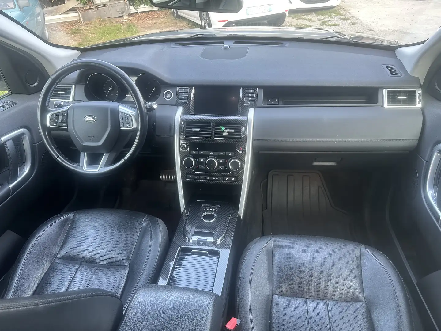 Land Rover Discovery Sport Discovery Sport 2.0 TD4 180 CV HSE / Grau - 2