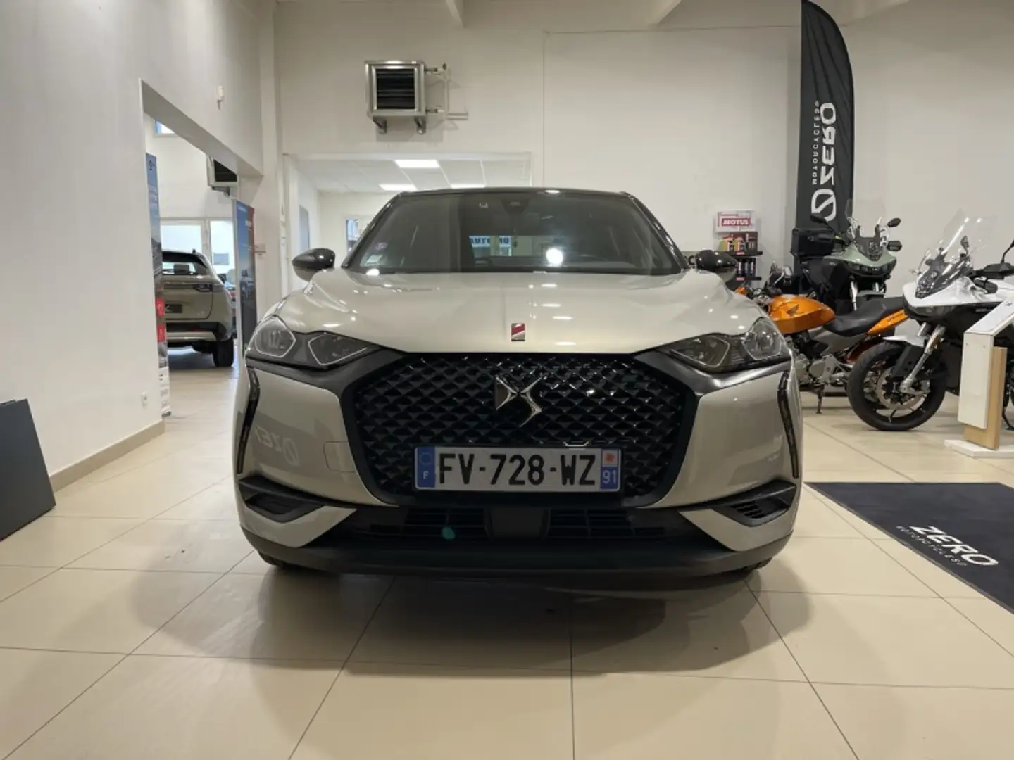 DS Automobiles DS 3 Crossback PureTech 100ch Performance Line - 2