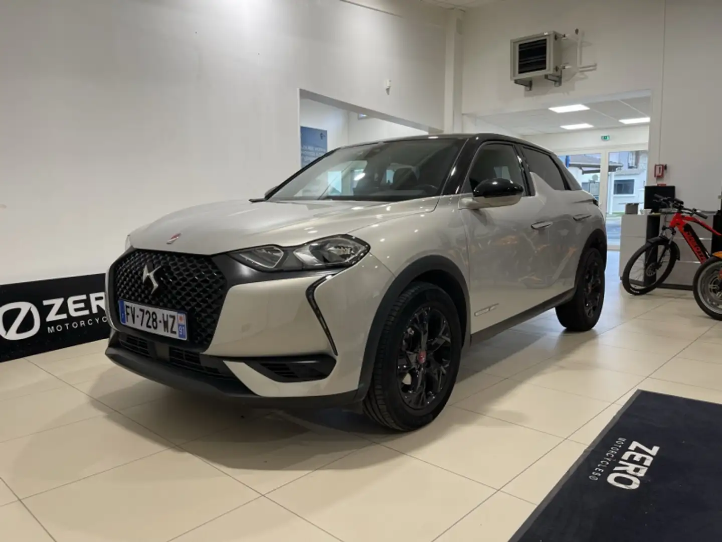 DS Automobiles DS 3 Crossback PureTech 100ch Performance Line - 1