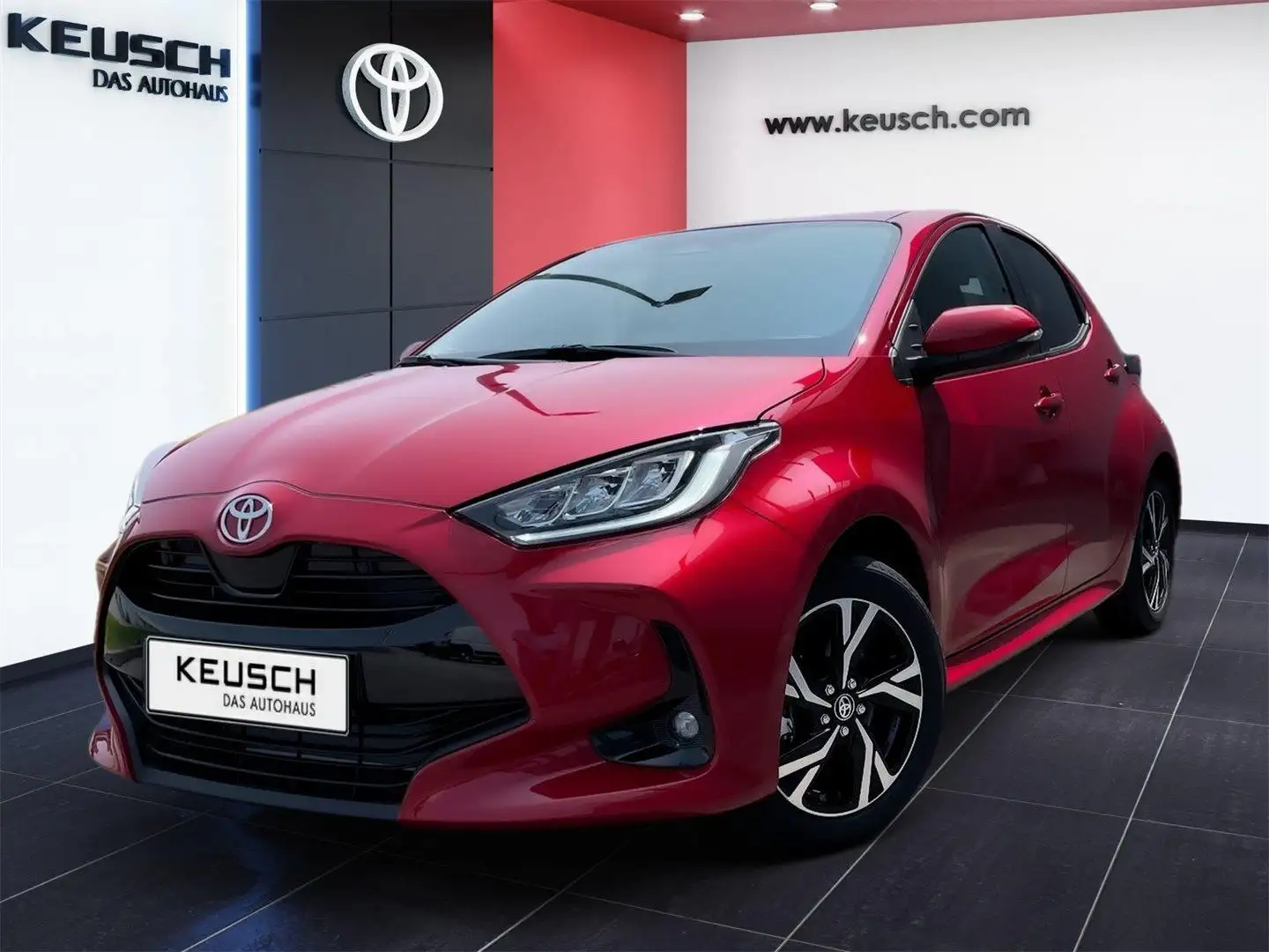 Toyota Yaris - 1,5 l, 116 PS 5-tg. Active Drive+SP+CP Rot - 1