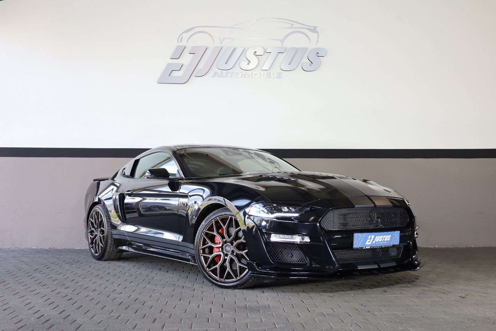 Second hand Ford Mustang 