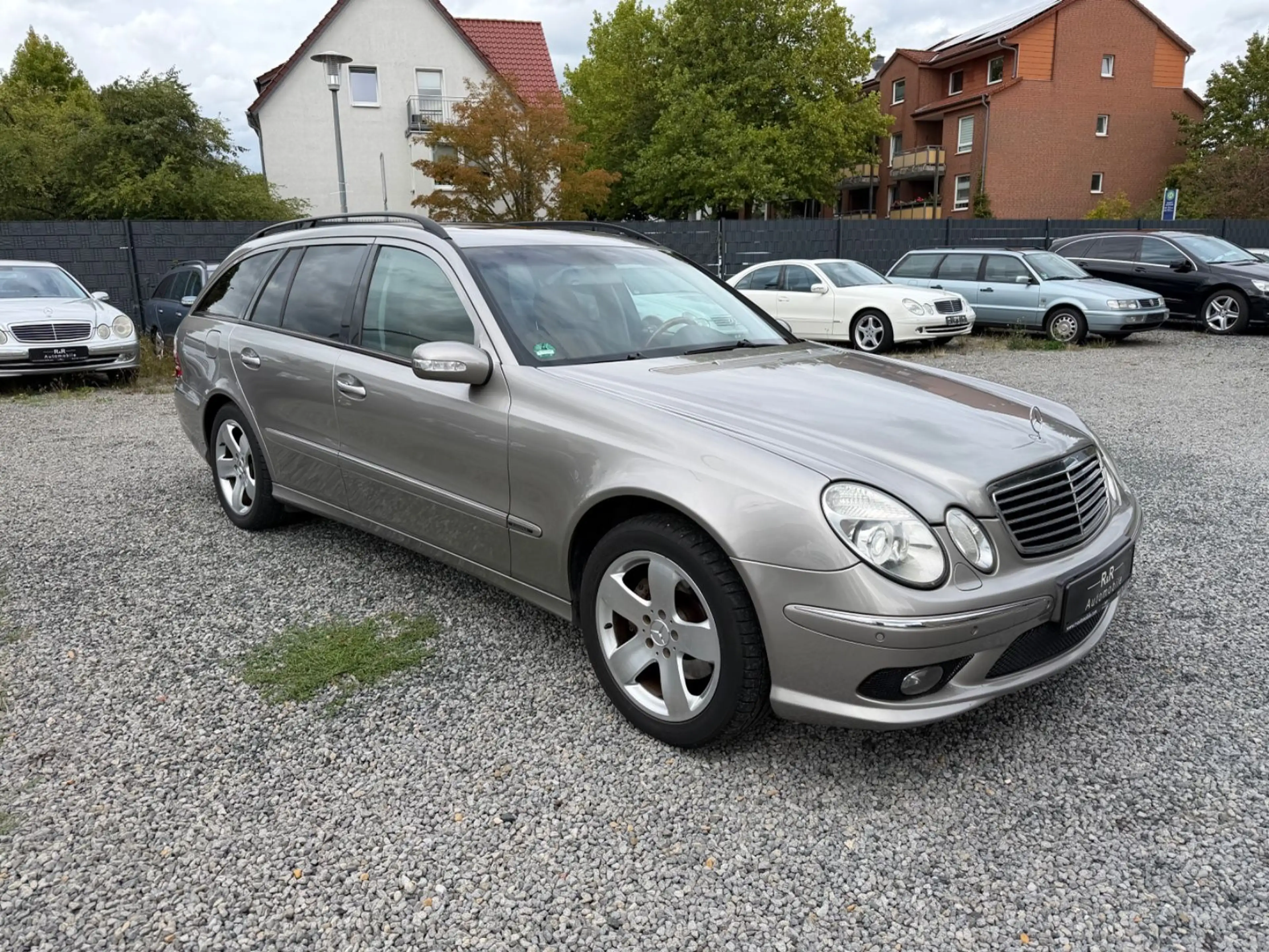 Mercedes-Benz E 320 T Elegance AMG PAKET DESIGNO LPG PRINS SHD — photo 8