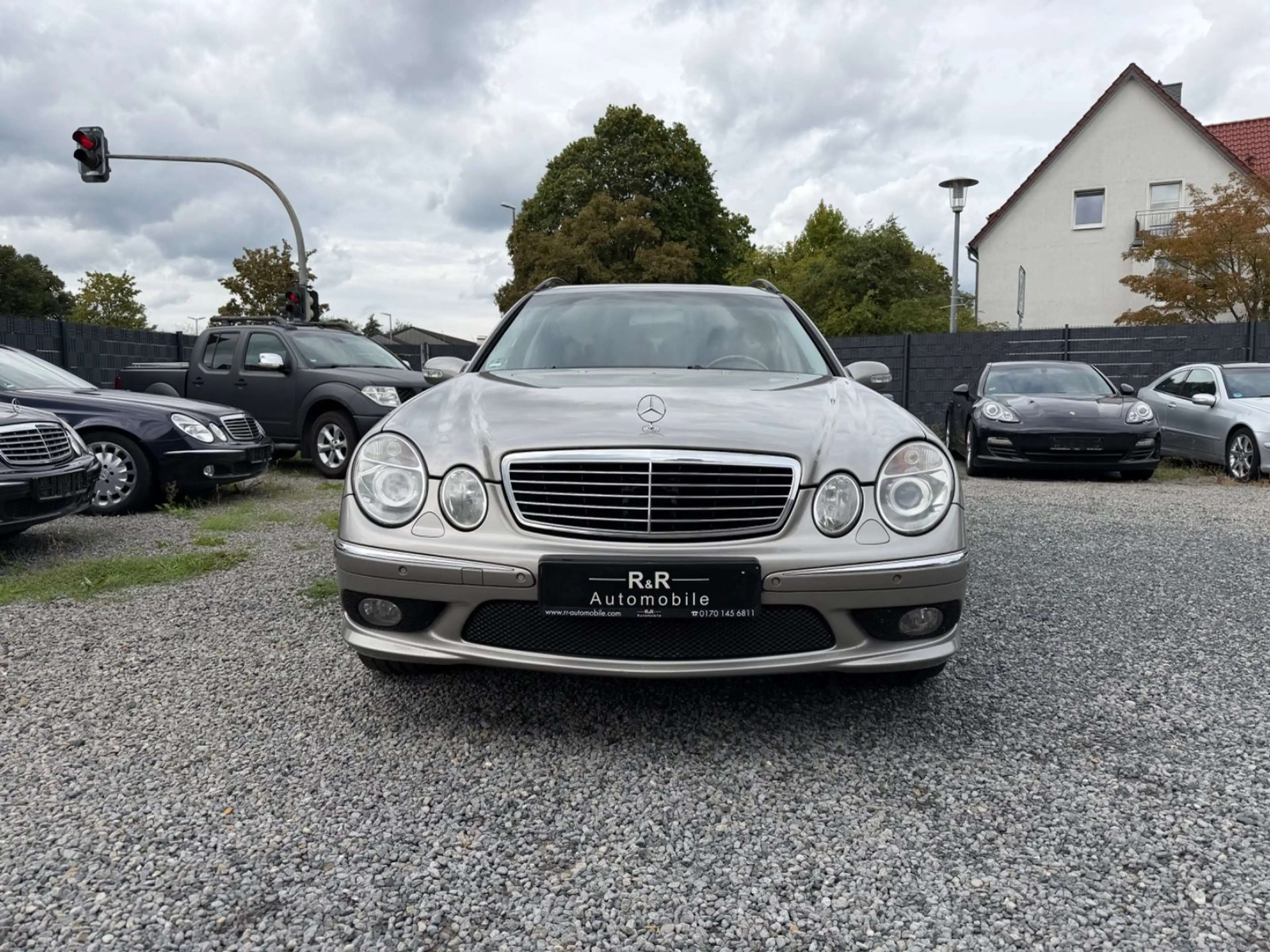 Mercedes-Benz E 320 T Elegance AMG PAKET DESIGNO LPG PRINS SHD — photo 2