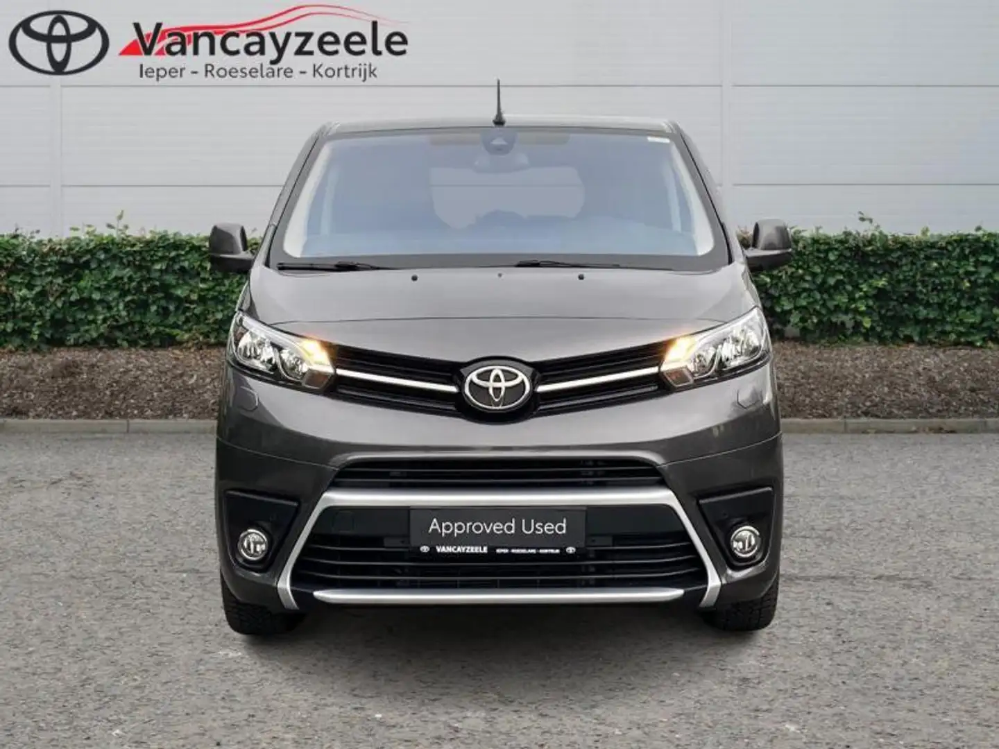 Toyota Verso MPV+CAM+NAV+SENSOREN Grey - 2