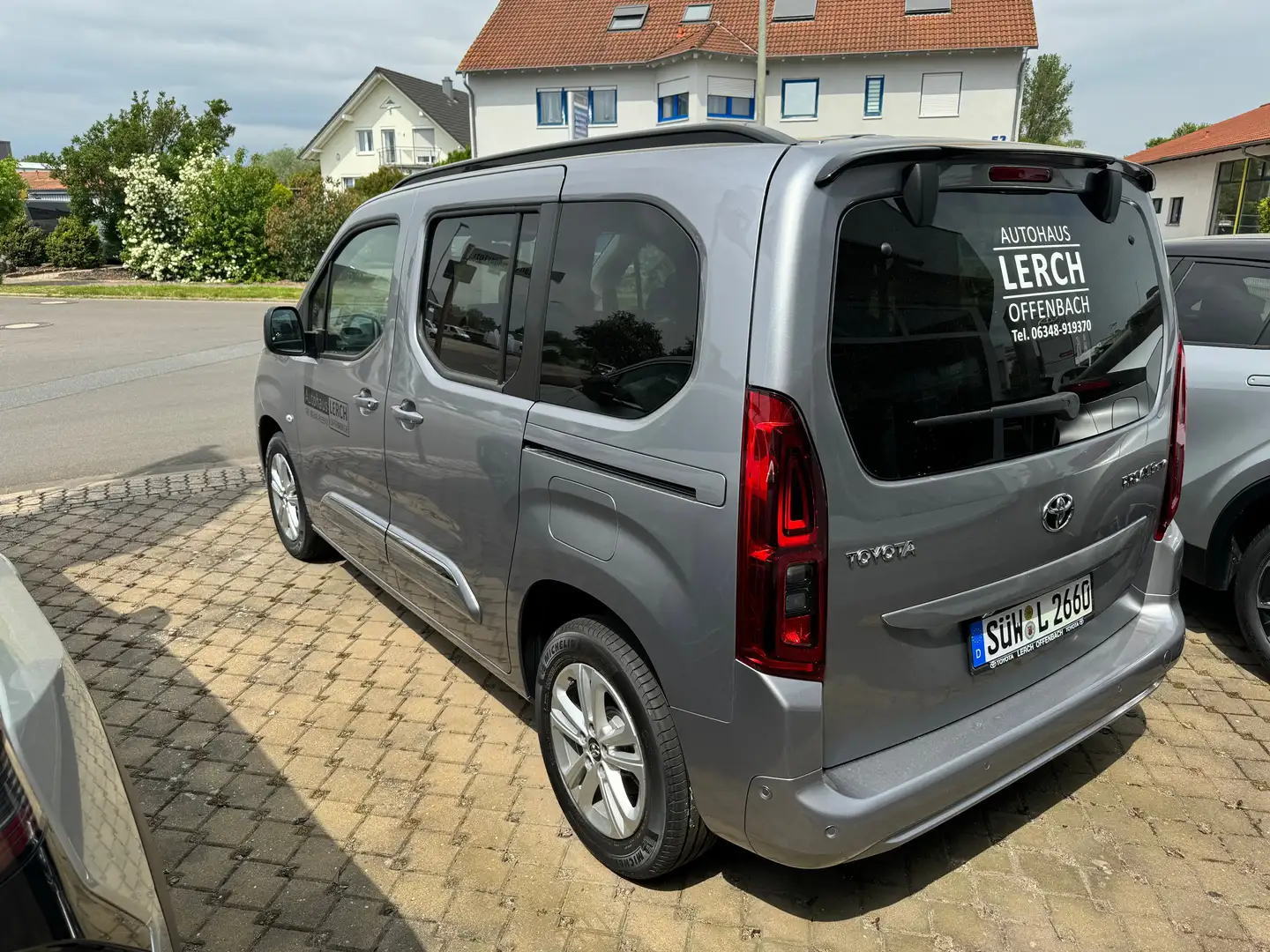Toyota Proace L1 Team D + alle Pakte! Silber - 2