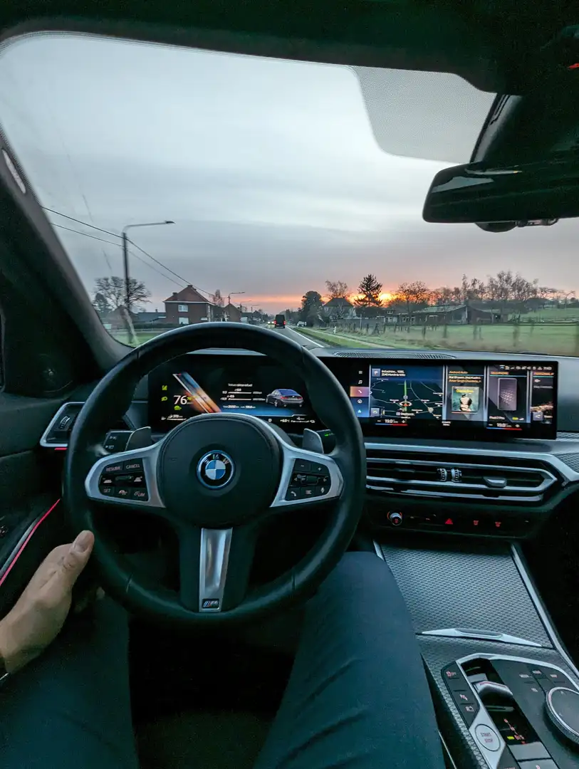 BMW Active Hybrid 3 330e Grau - 2