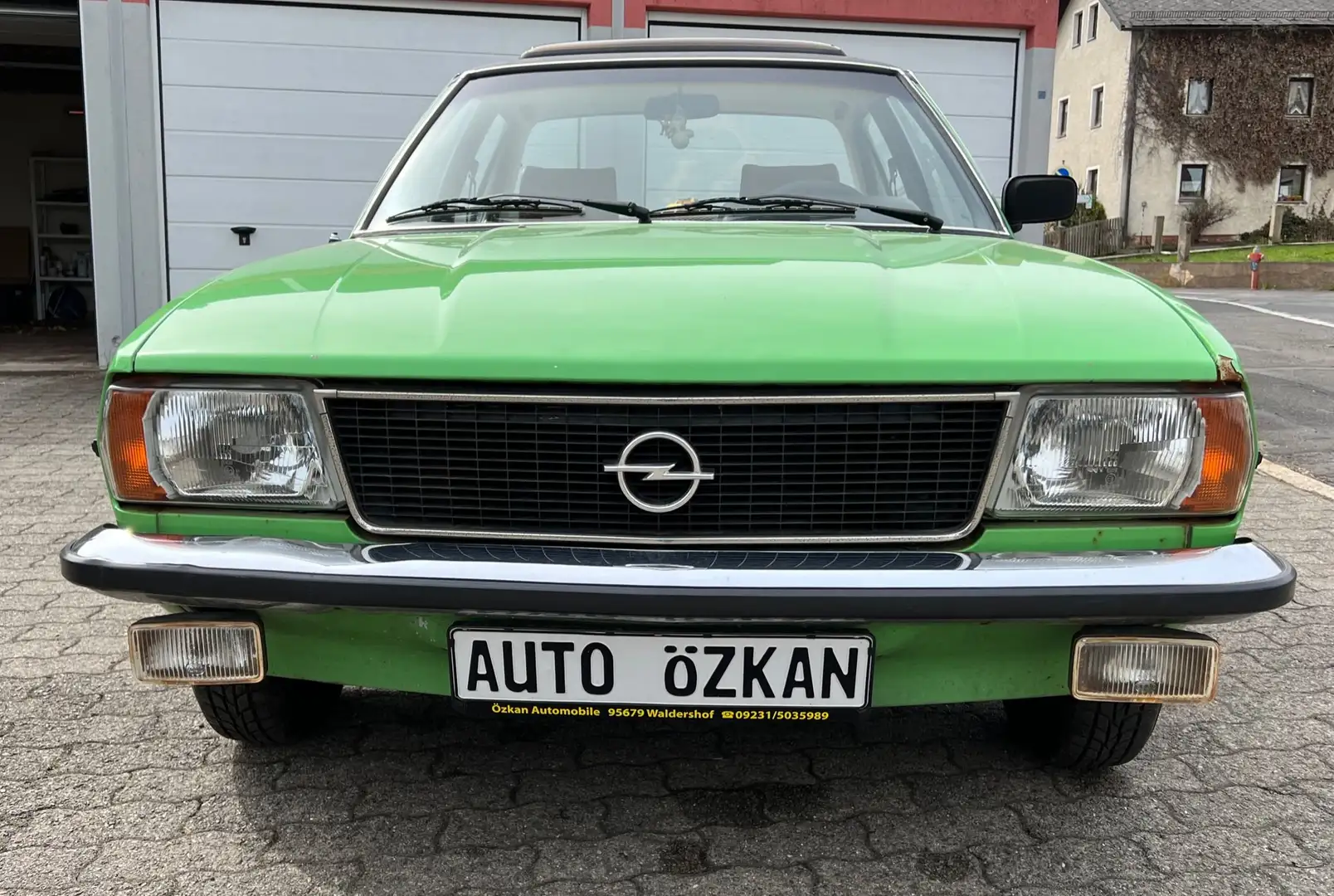 Opel Ascona Grün - 2