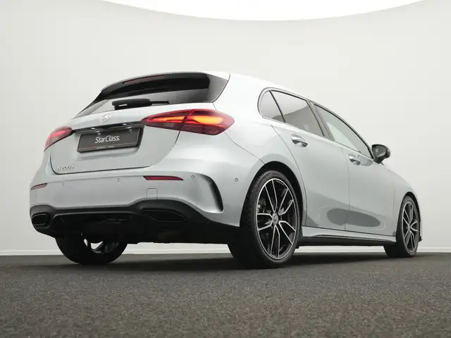 Mercedes-Benz A Class view 11