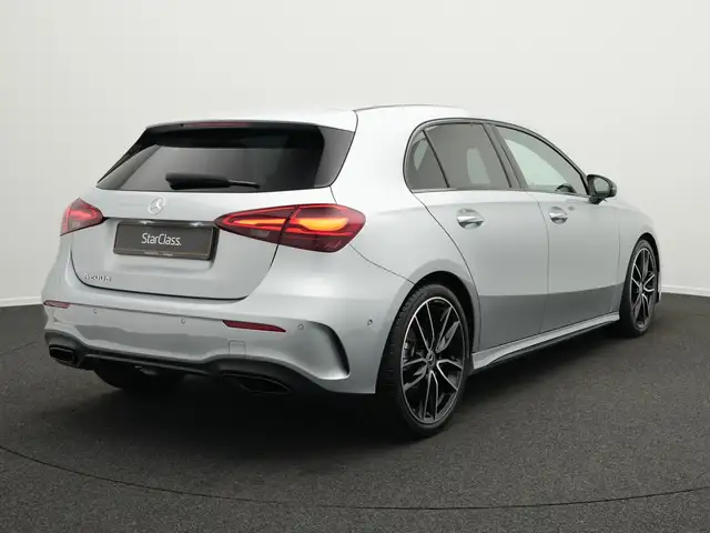 Mercedes-Benz A Class view 3