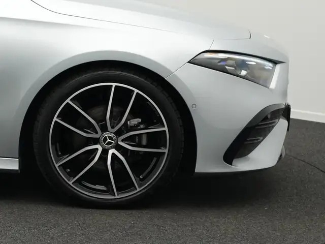 Mercedes-Benz A Class view 8