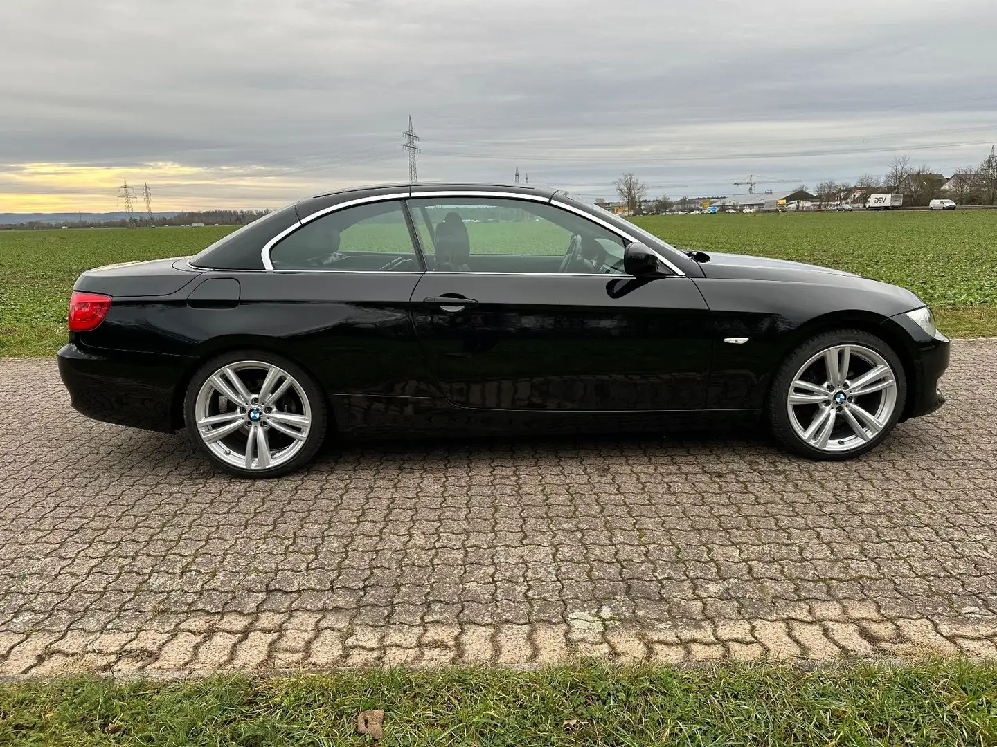 BMW 318 318Ci Cabrio Noir - 2