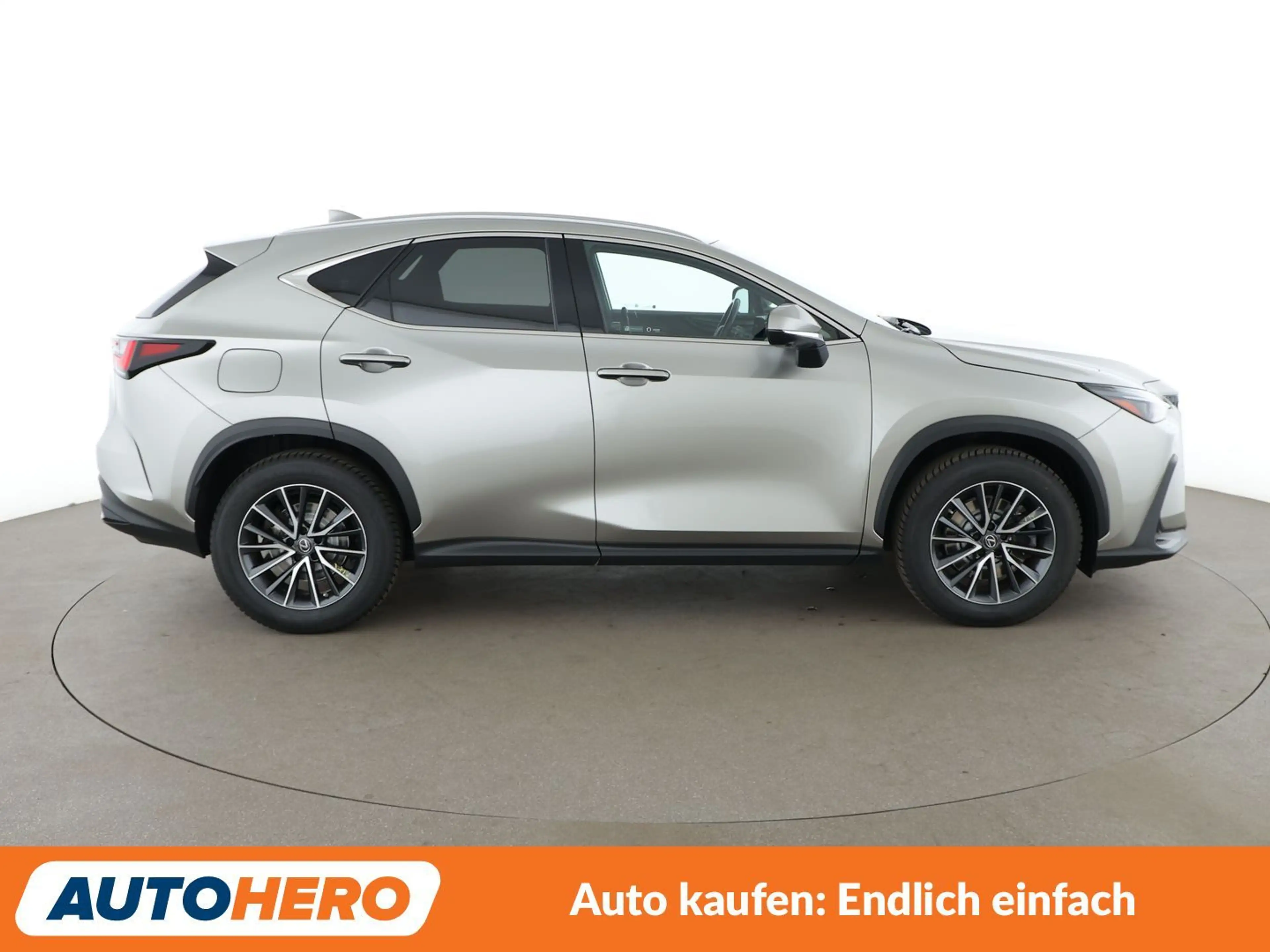 Lexus NX 450h+ NX 450h+ E-Four Aut.*NAV*ACC*CAM*PDC*SHZ*AHK*ALU* — photo 7