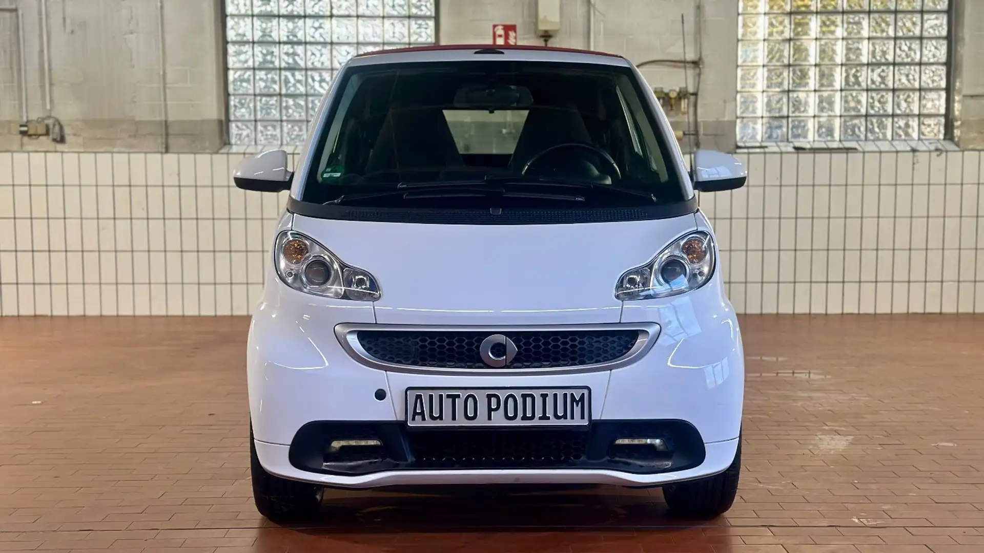 smart forTwo fortwo cabrio Brabus  62 kW R Weiß - 2