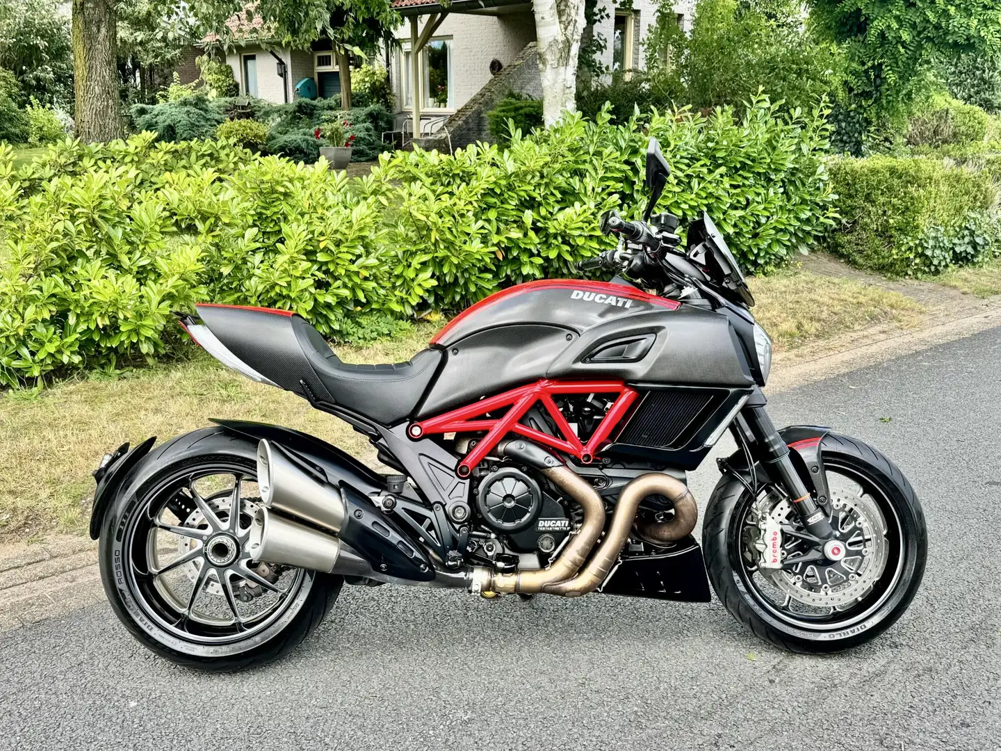 Ducati Diavel Carbon 1200 ABS•TCR•Öhlins 2016 - 1