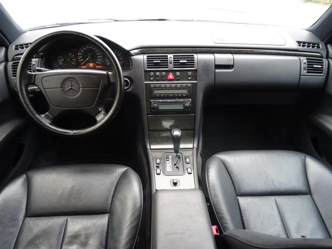 Mercedes-Benz E 280 E-280 Elegance Automaat, foto 11