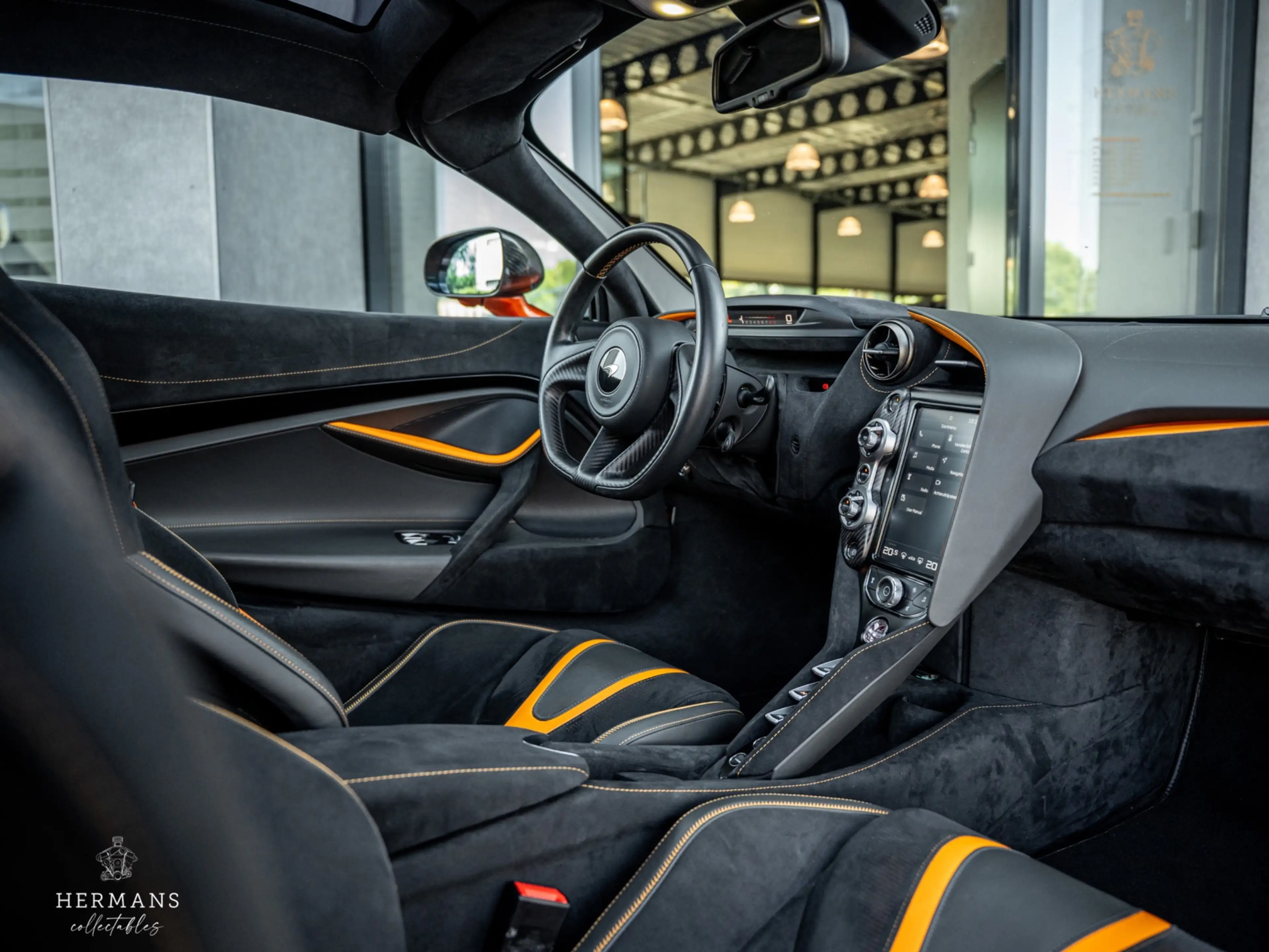 McLaren 720S 4.0 V8 Performance / Ceramic / Carbon - Pack 1 / L — photo 19