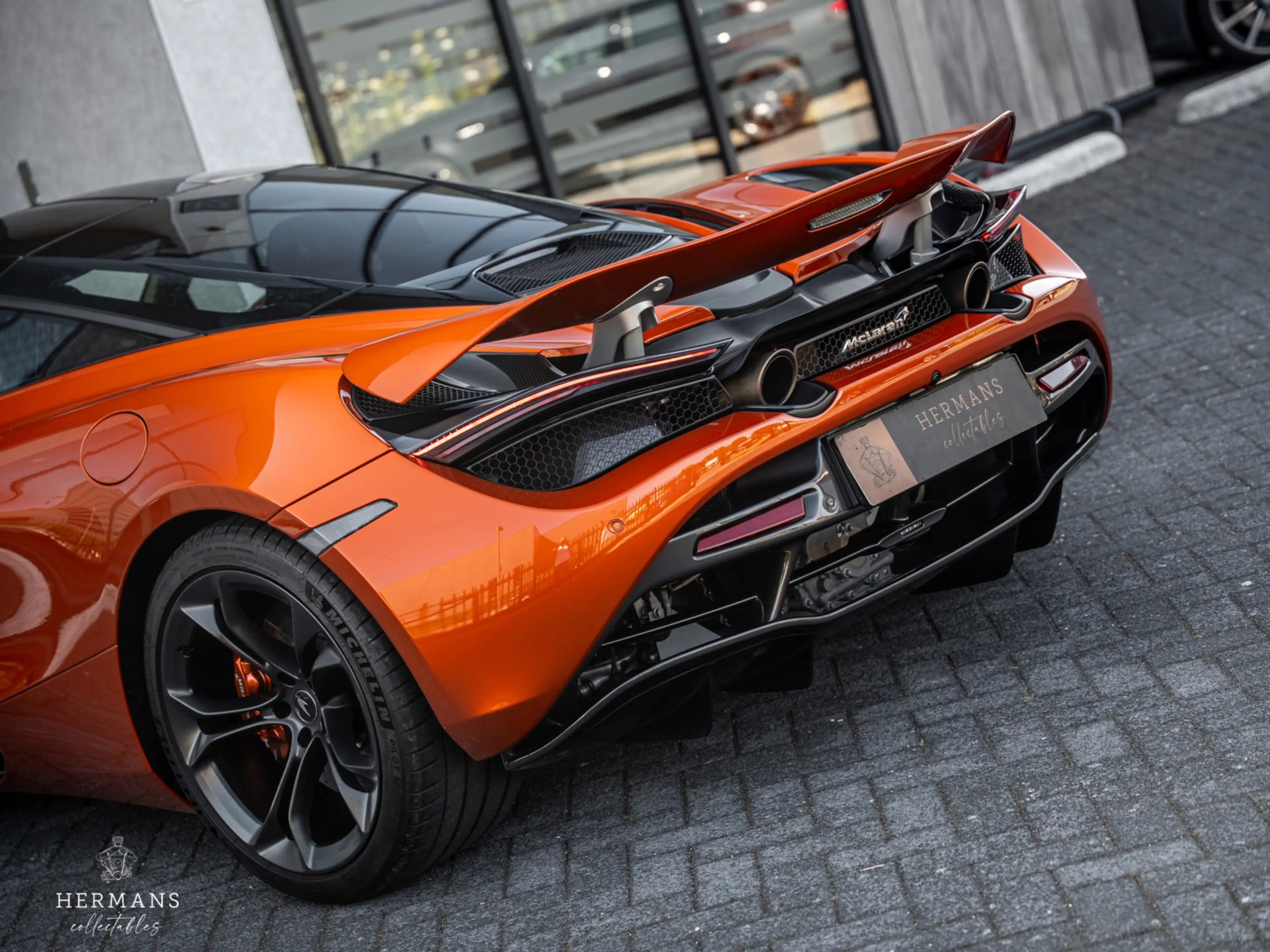 McLaren 720S 4.0 V8 Performance / Ceramic / Carbon - Pack 1 / L — photo 14