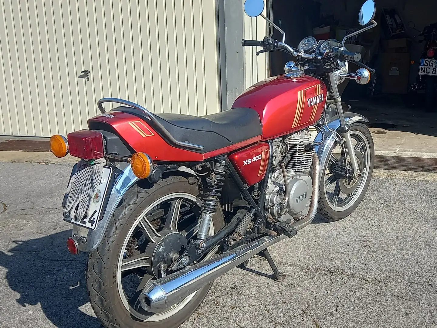 Yamaha XS 400 2A2 Červená - 1